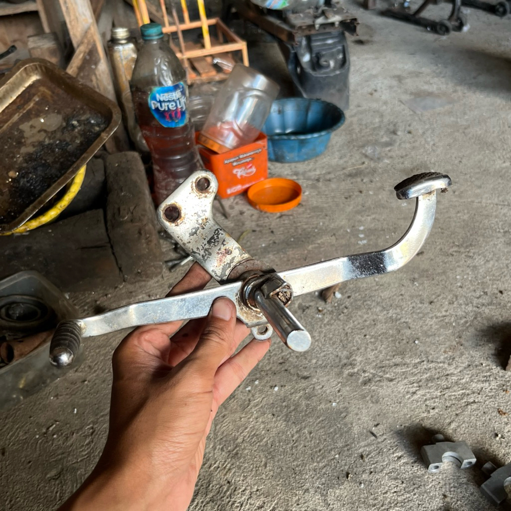 footstep kiri set prosneling Satria Fu original copotan