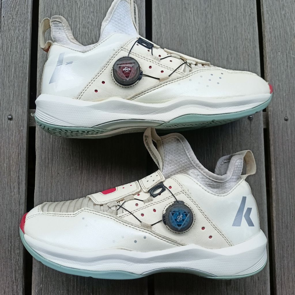 Sepatu Badminton Kawasaki Boa (Second)