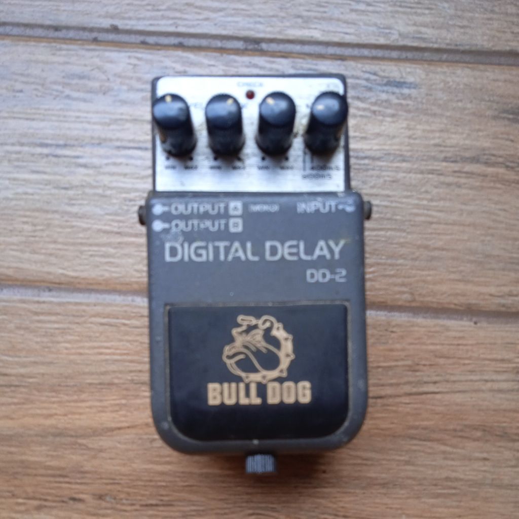efek gitar bull dog digital delay