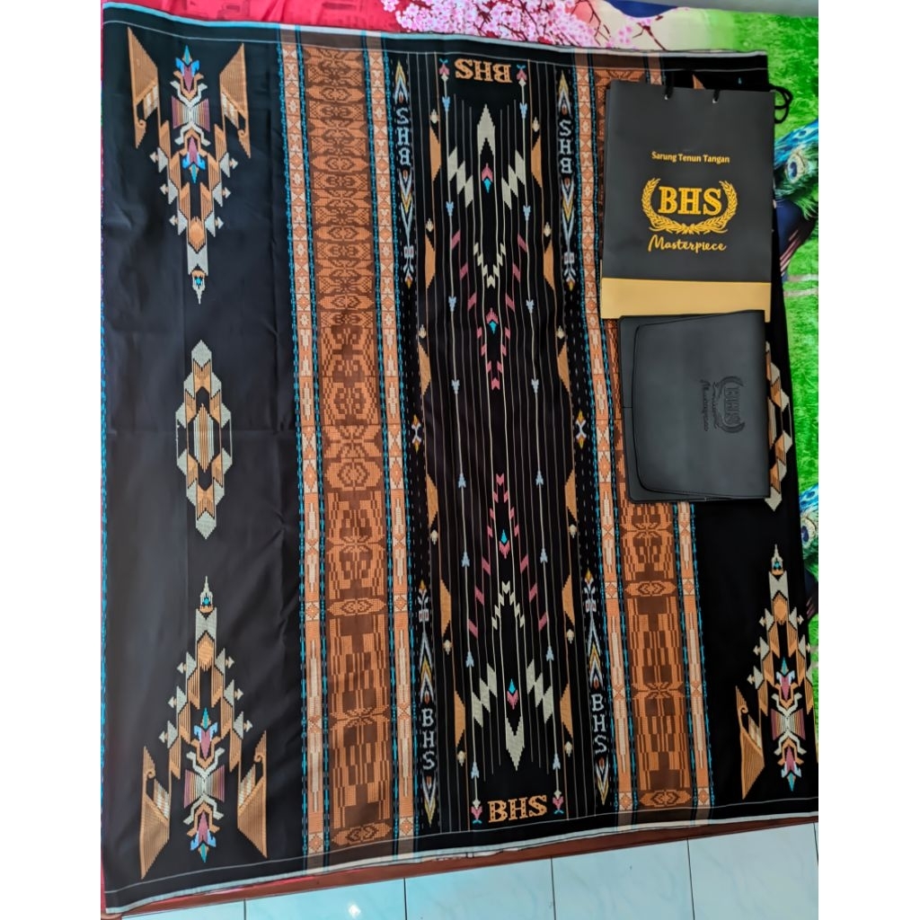Sarung BHS Masterpiece SIC, Gold bekas/second