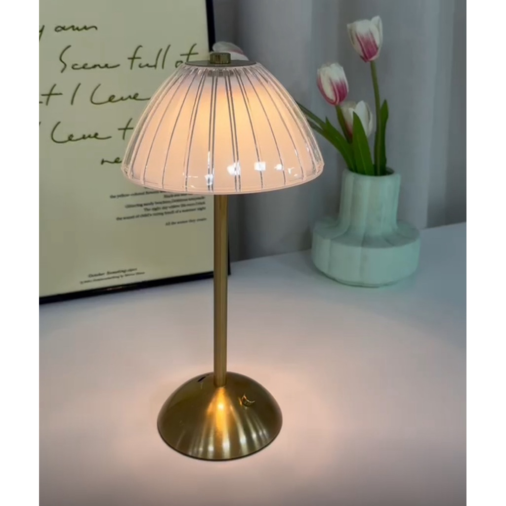 Lampu Meja Bar