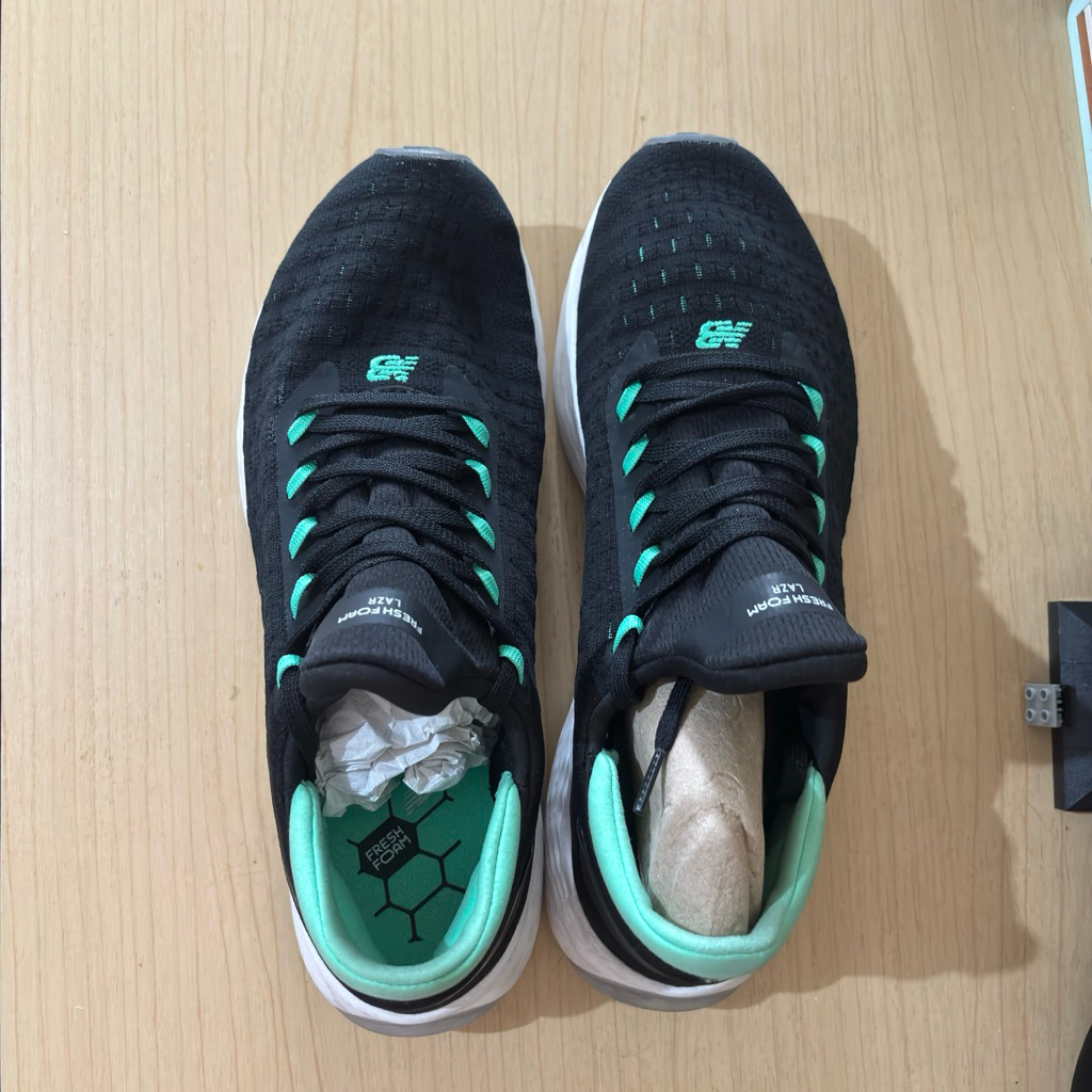 MEN SHOES- New Balance Fresh Foam Lazr v2 HypoKnit