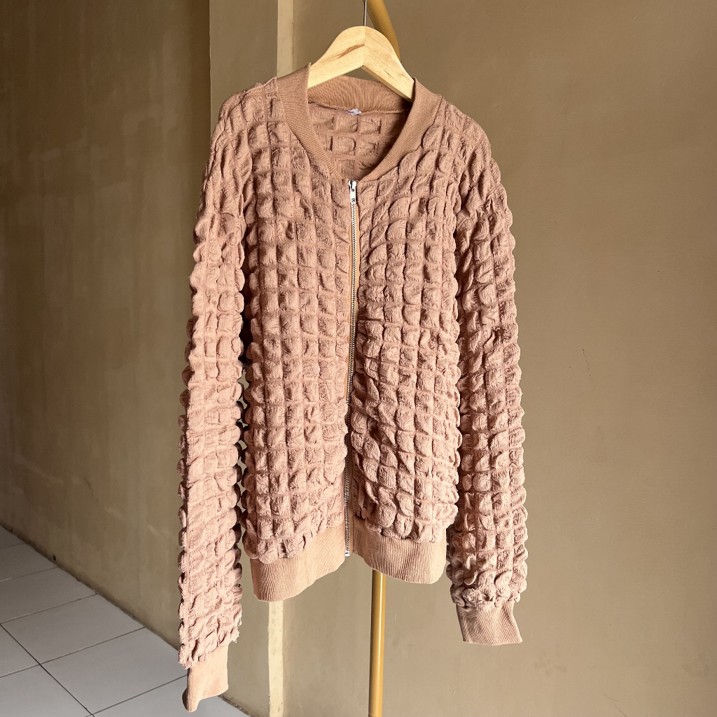 [Preloved] LEENBENKA Outer Jacket Bubble - Atasan Wanita Terbaru