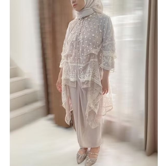 kebaya samara by Jaleela