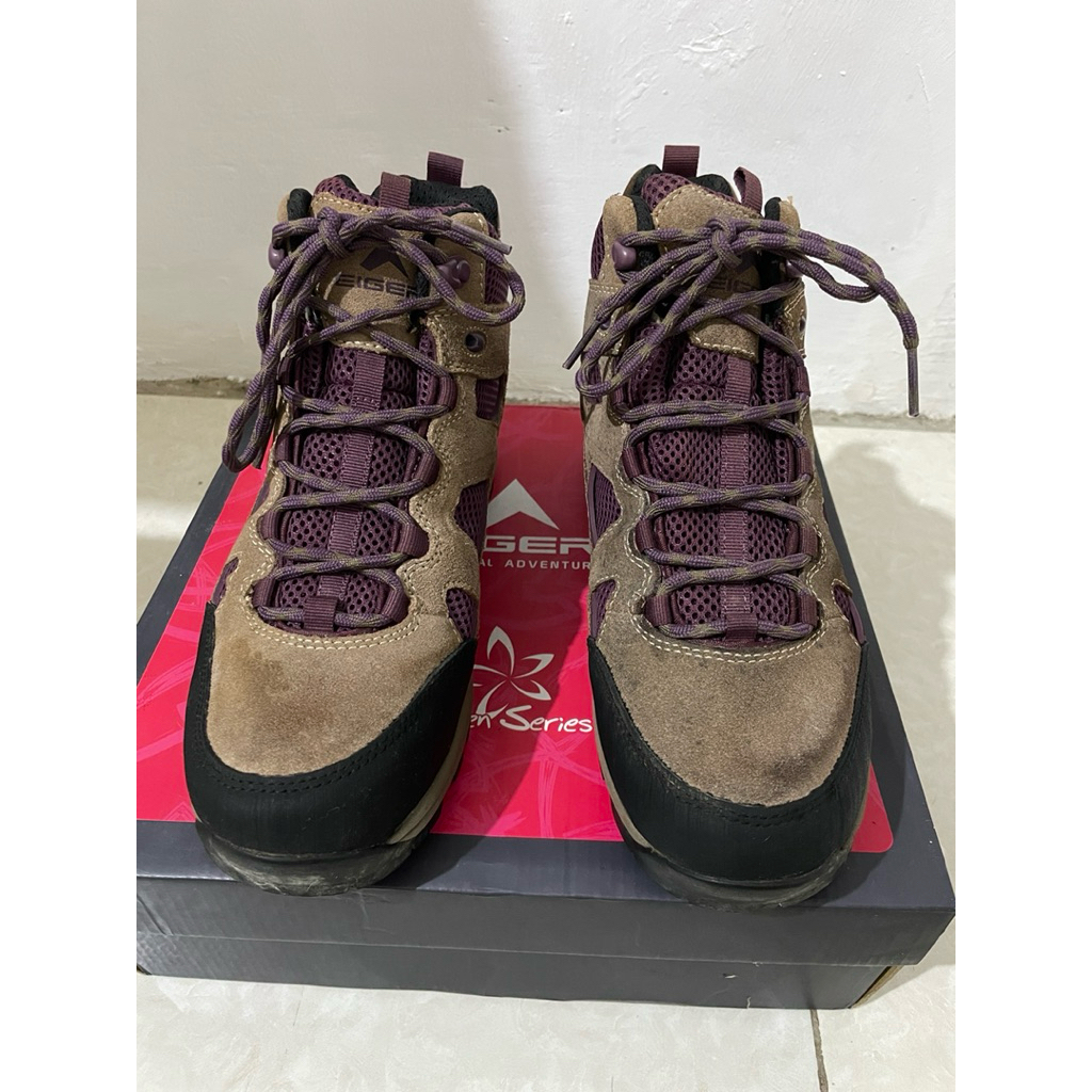 [PRELOVED] EIGER X-TYRANNO WS SHOES size 40