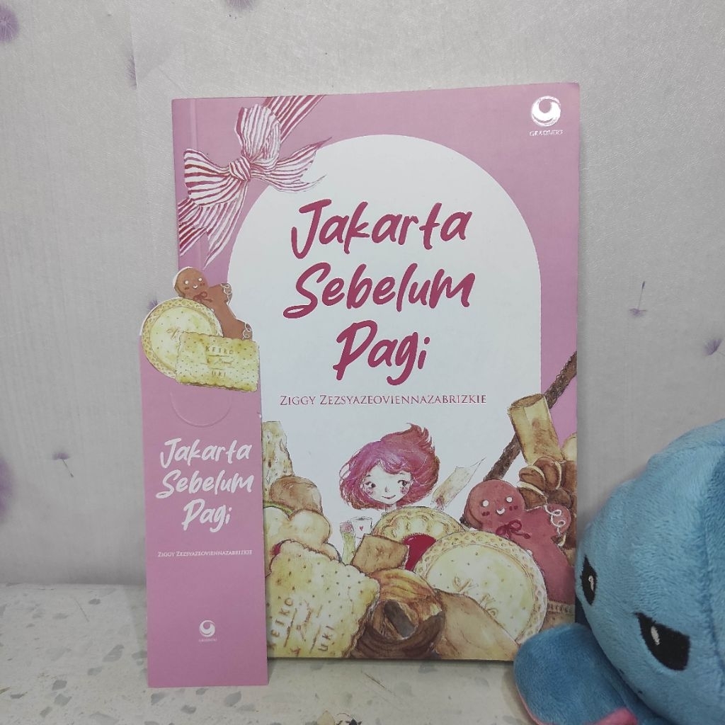 Novel Serba 55 Ribu - Jakarta Sebelum Pagi - Ziggy Zezsyazeoviennazabrizkie - Novel Preloved Origina