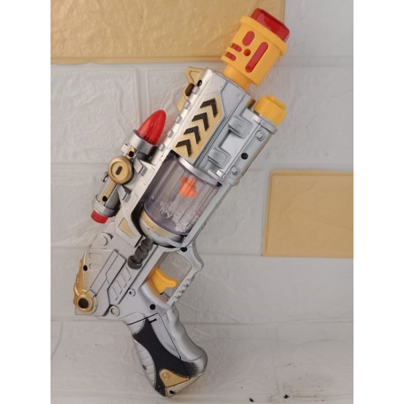 OBRAL TOYS... MAINAN ANAK2 PISTOL BATRE SUARA DAN LAMPU LASER