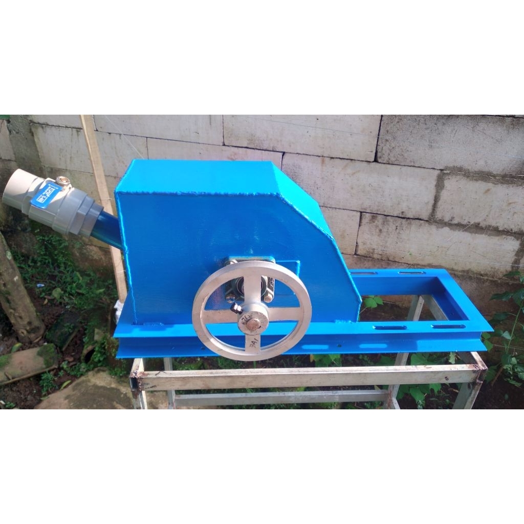 Turbin Air Cros flow untuk Pembangkit Listrik Tenaga Air