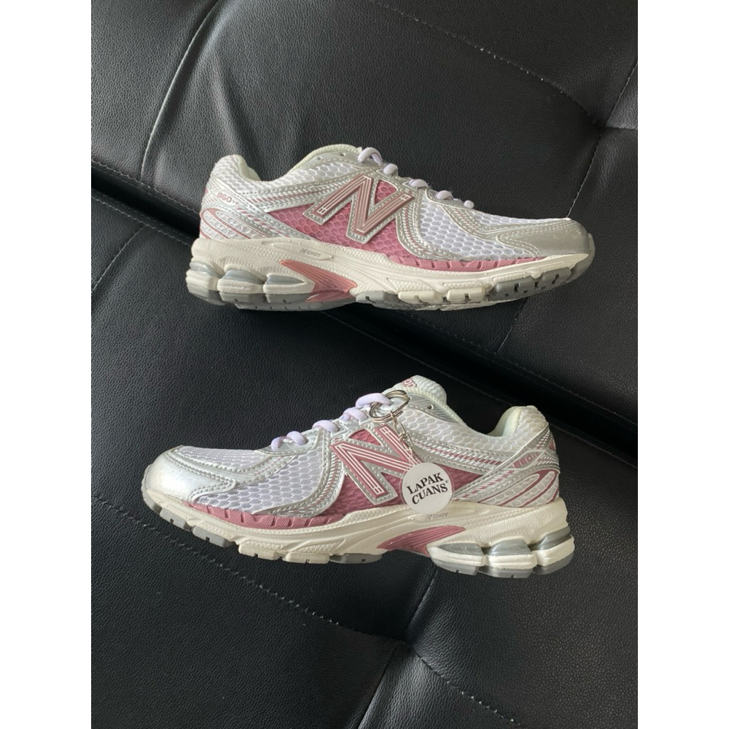 New Balance 860v2 Rosewood (RESMI PT. MAP)