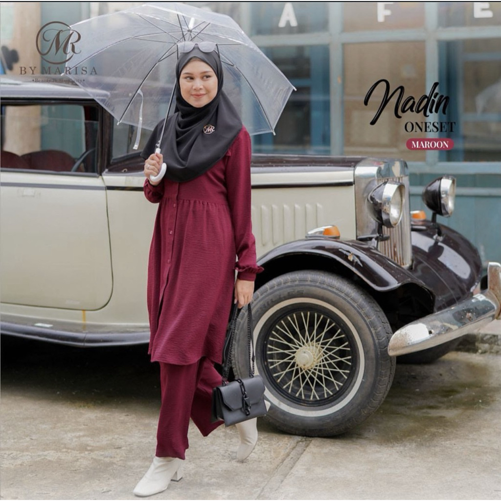 One Set Celana Nadin Mr. By Marisa