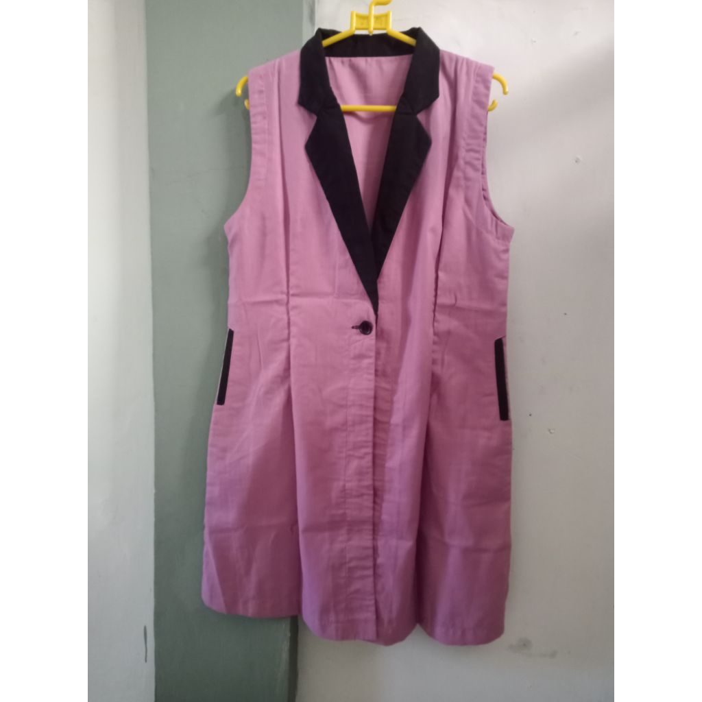 [PRELOVED] Outer Blazer Pink tanpa lengan