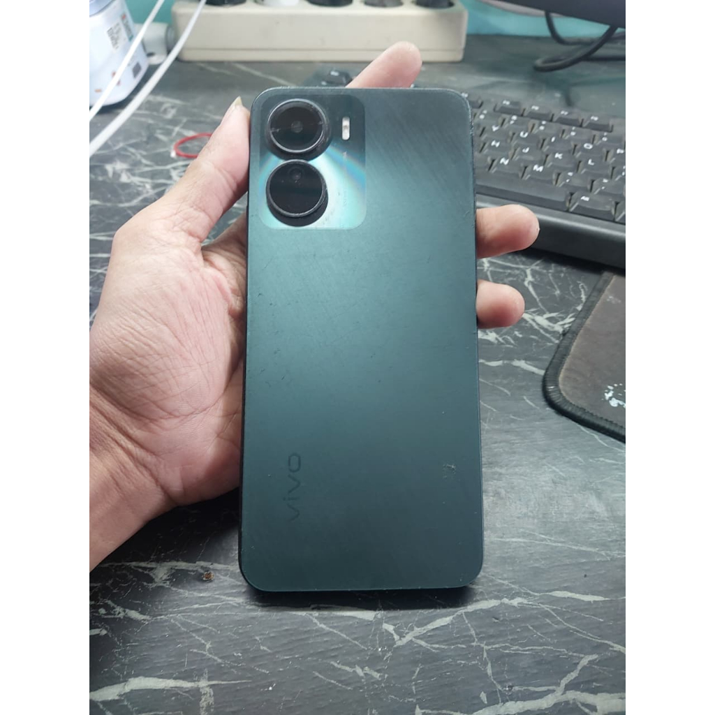 vivo y16 minus mati total