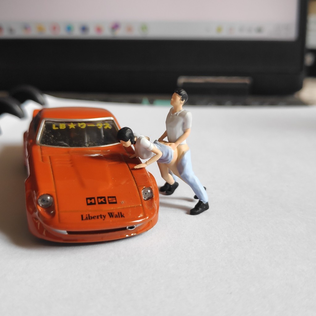 figure set galih ratna skala 64 tomica hotwheels