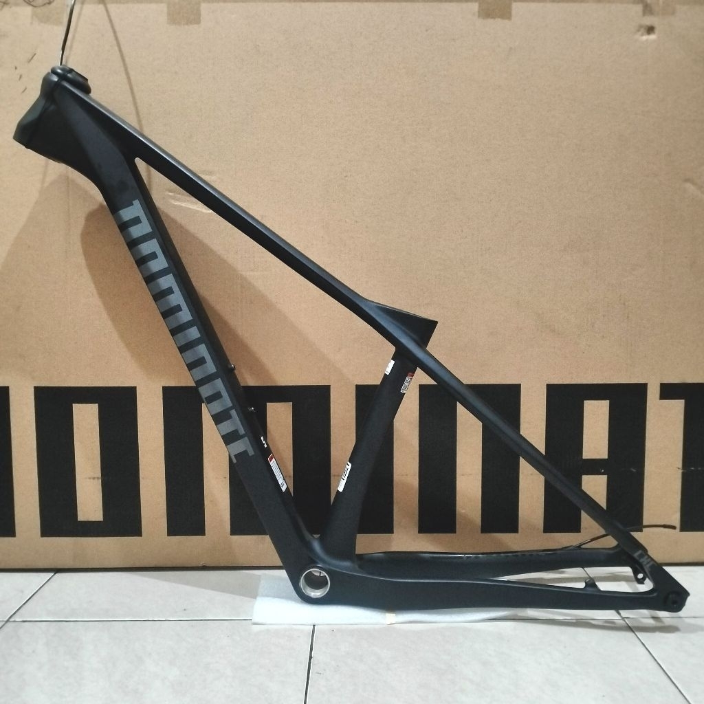 Frame Dominate cxc Carbon 29er new  (baru)