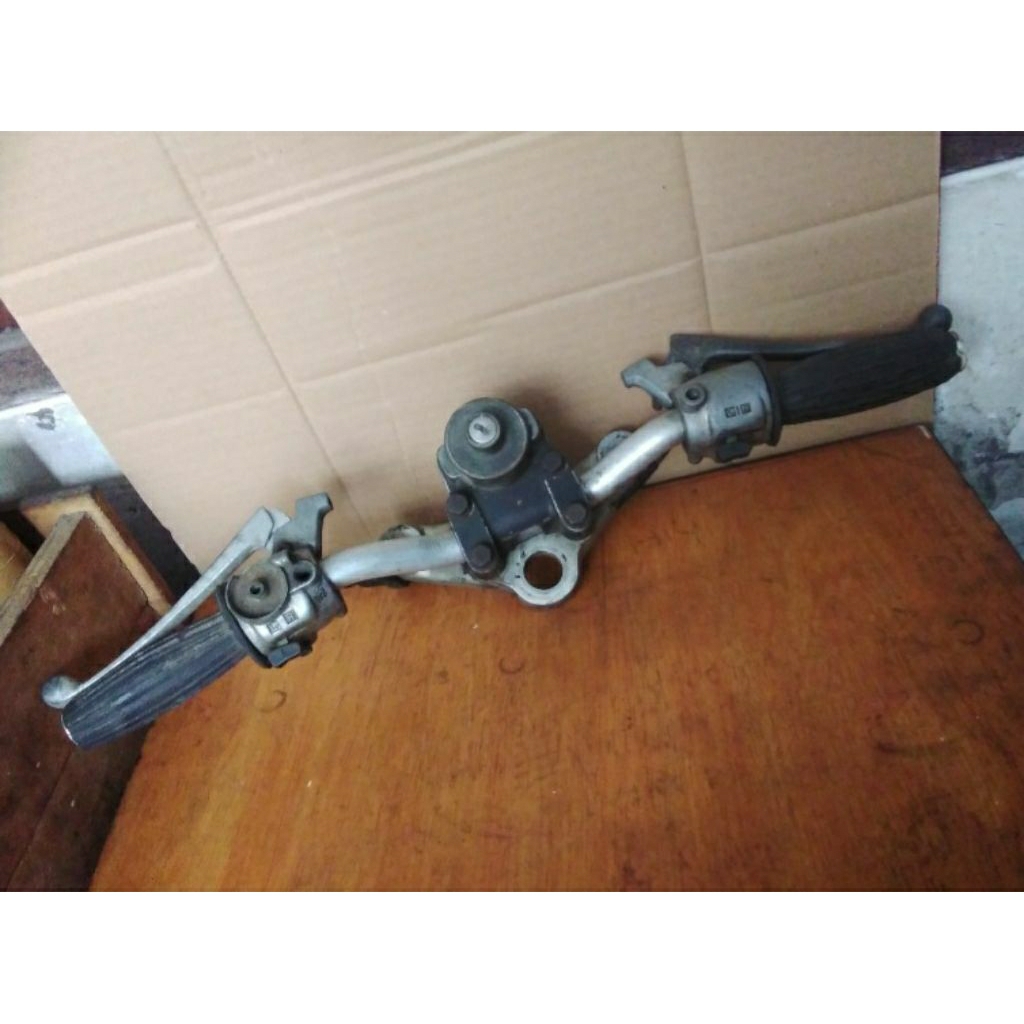 Segitiga T Shock Atas Yamaha LS3 RS100 RS125 Set Stir Holder Handel Kontak Original Copotan pnp YB10