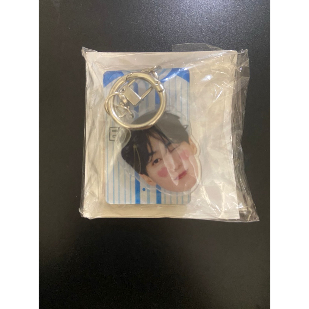 Ganci Akrilik Eunhyuk x Mediheal