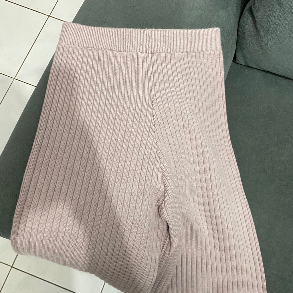PRELOVED KULOT KNIT HIGHWAIST