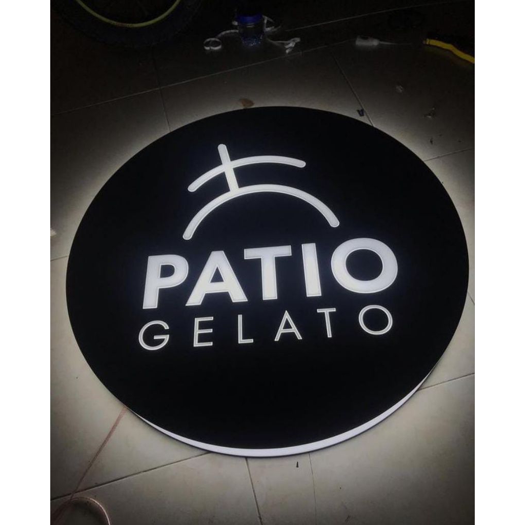 Neon box /papan iklan/papan reklame