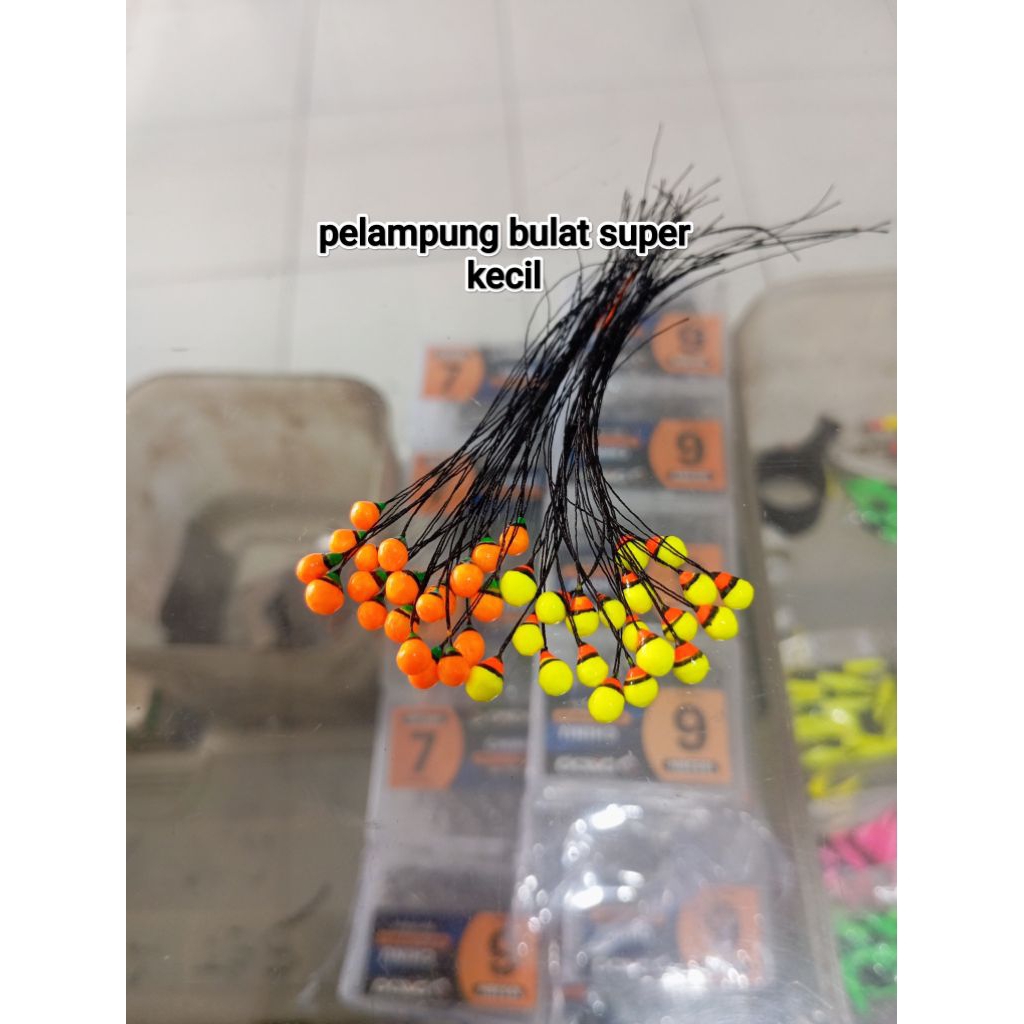 pelampung pancing ES bagus super bulat kecil tali panjang mix warna sensitif mancing ikan kolam emap