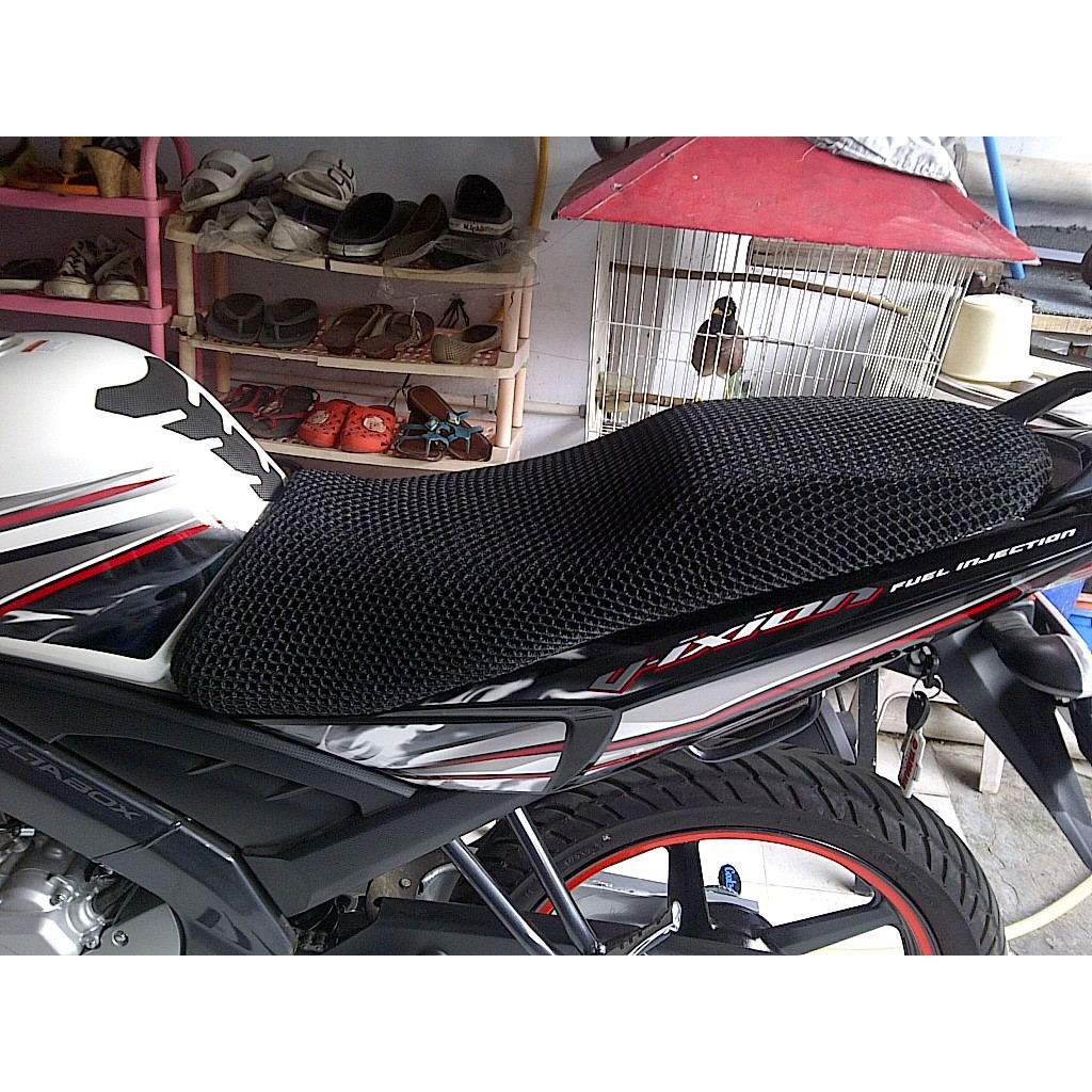 COD Jaring jok sarung tutup jok motor Vixion / Byson / Scorpio / Thunder / Cb150r anti panas Tebal M