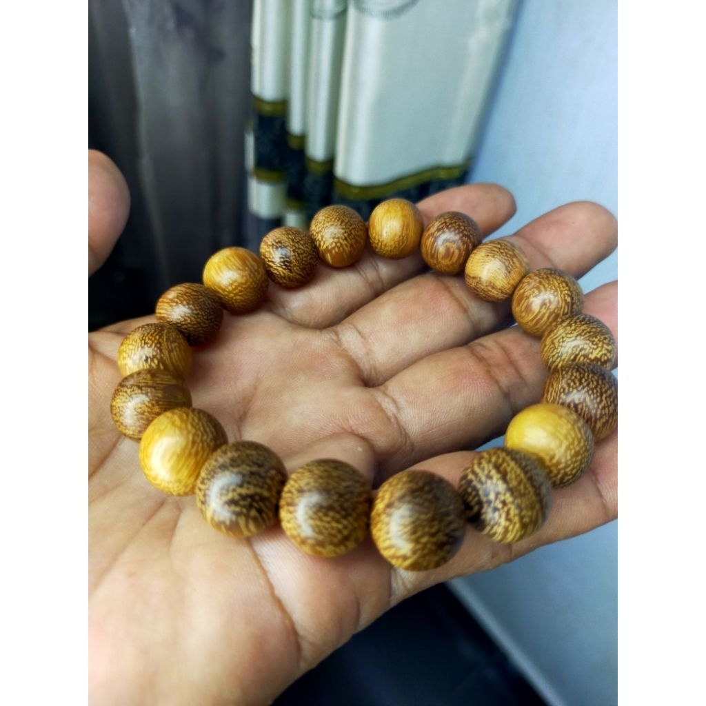 gelang tasbih galih kelor serat emas 12mm gelang galih kelor emas asli original gelang bertuah galih