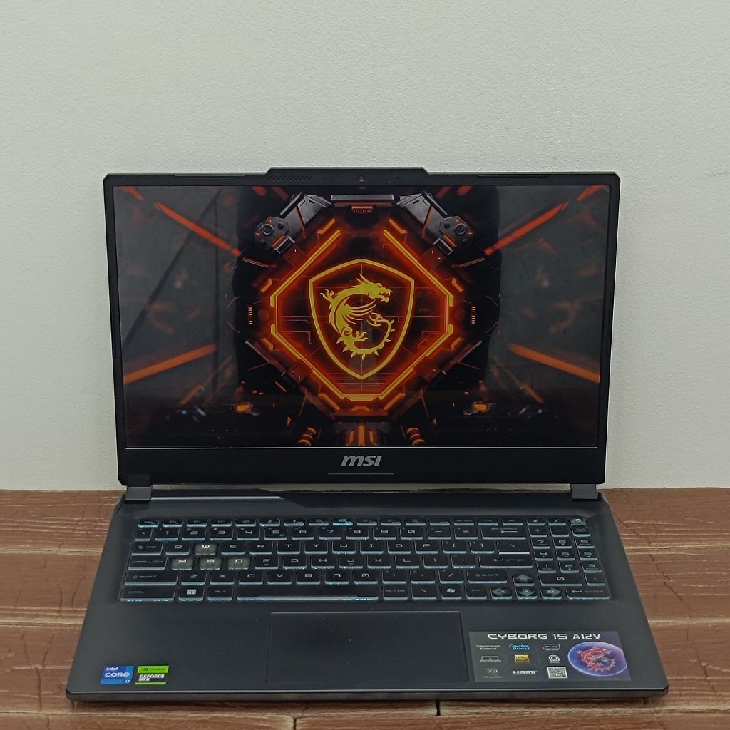 Laptop MSI CYBORG 15 A12V Intel Core i7-12650H RAM 16GB SSD 512GB RTX 4060 GEN12 144Hz