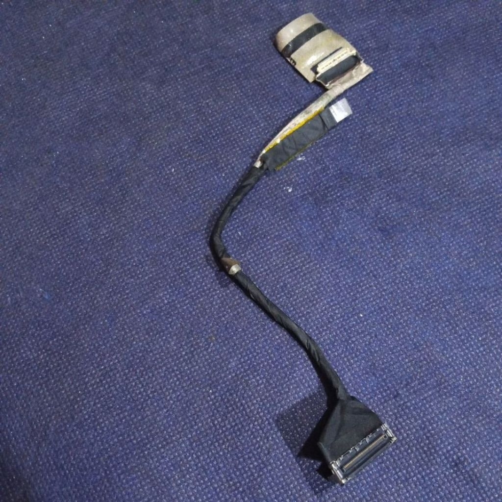 Fleksible Layar LCD laptop HONOR tipe HGF-W56.core i5 gen 12.