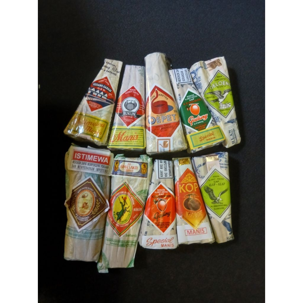 Klobot 10 varian atau 10 macam GG,Sukun,Oepet,Oeloeng,Alap-Alap,Djanoko,Walang Kekek