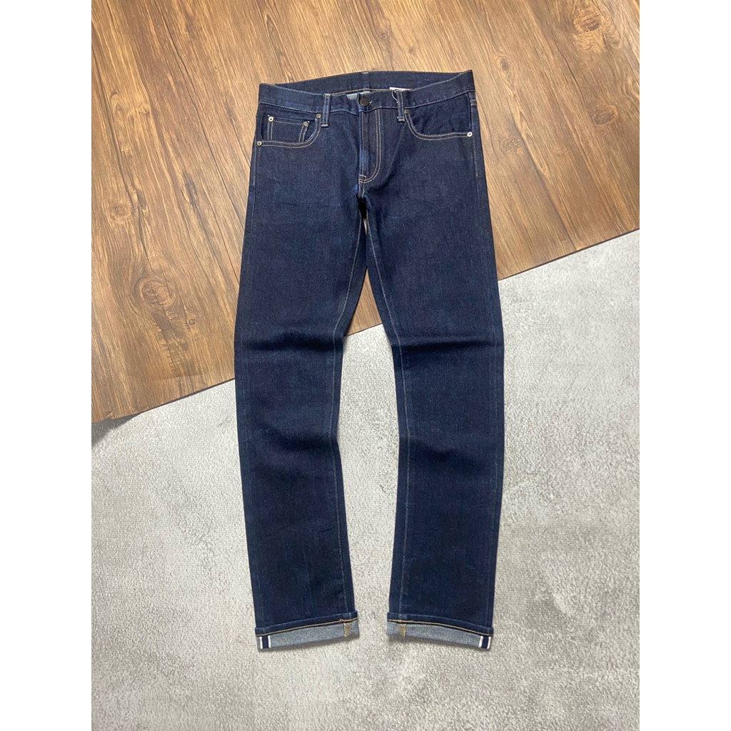 UNIQLO INDIGO SELVEDGE JEANS
