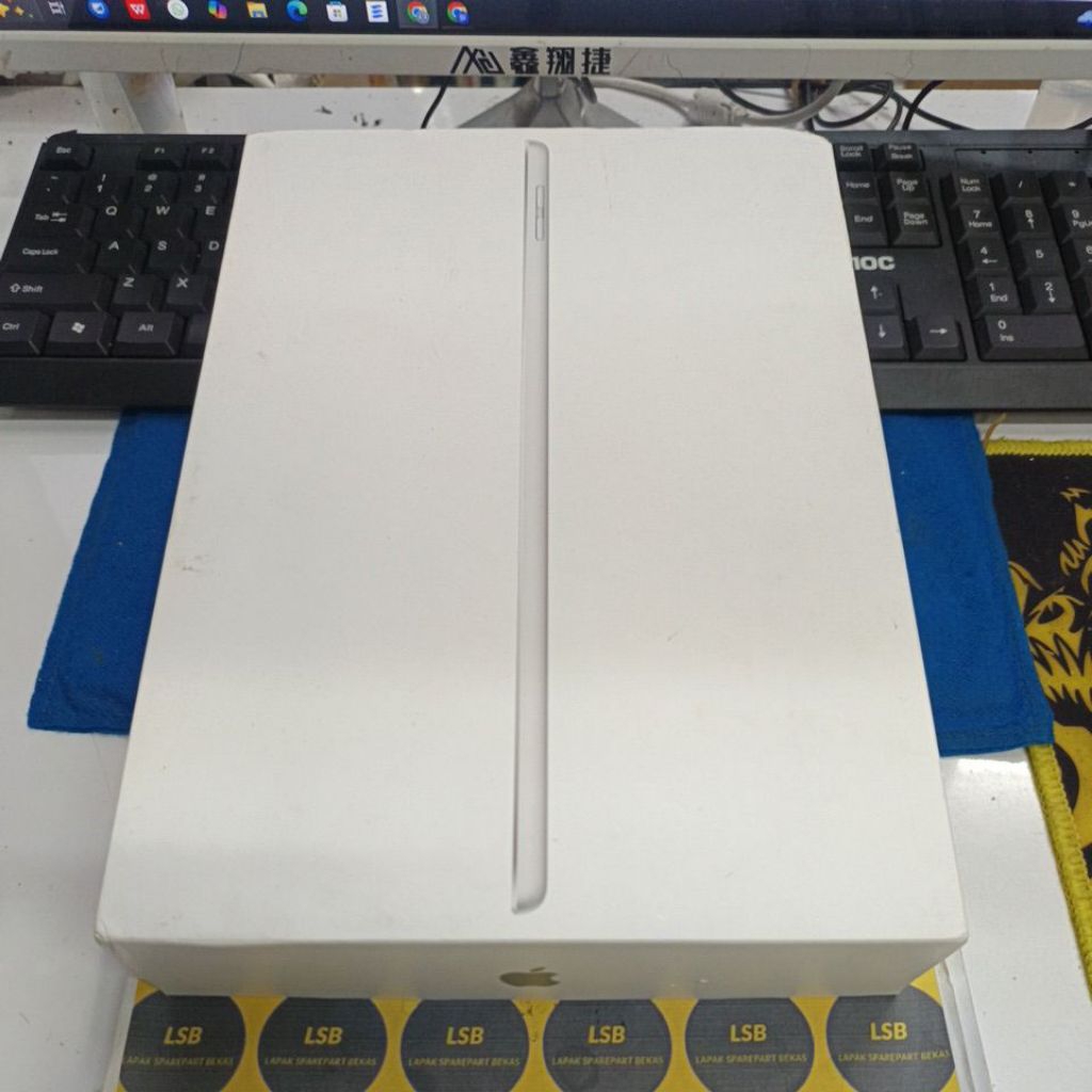 DUS BOX/KOTAK IPAD 9TH GENERATION 64GB SILVER