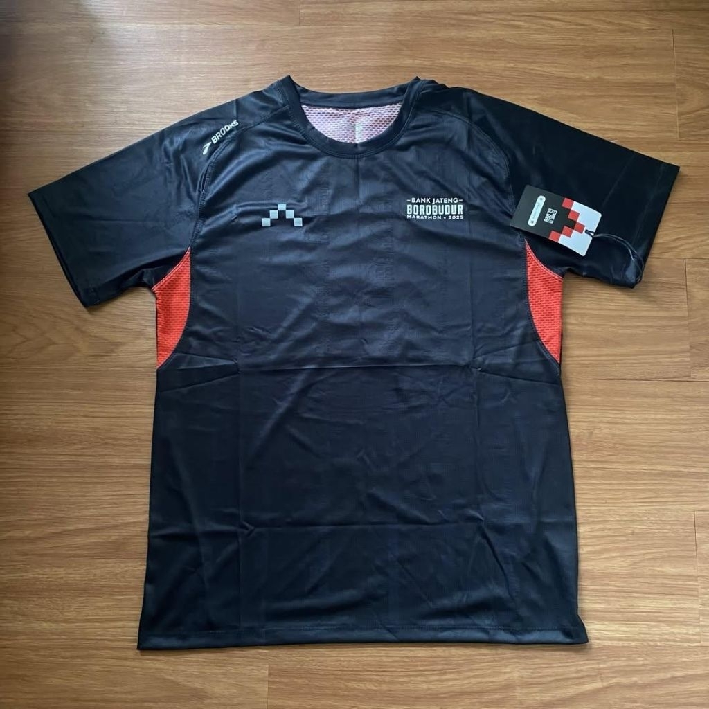 Jersey Finisher Borobudur Marathon 2025 (size M)