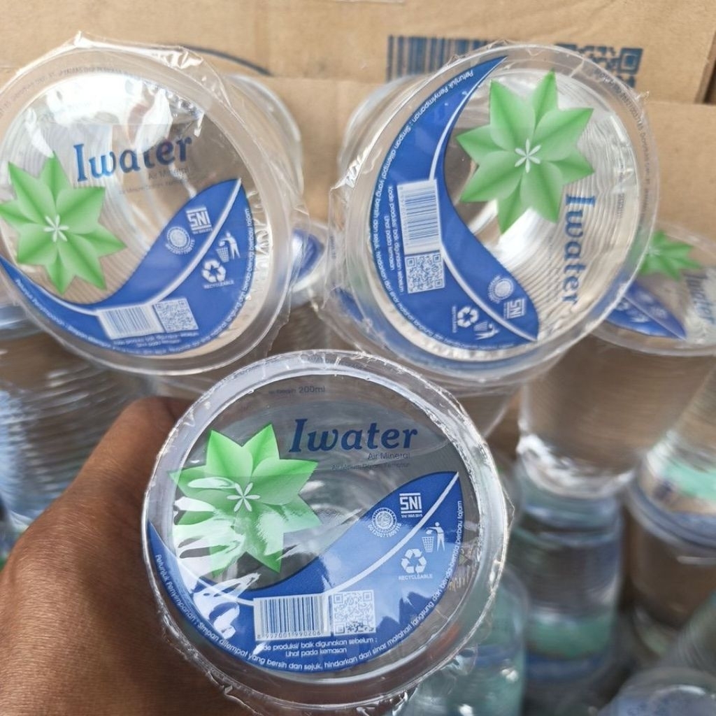 murah air mineral gelas iwater 48 buah x 200ml