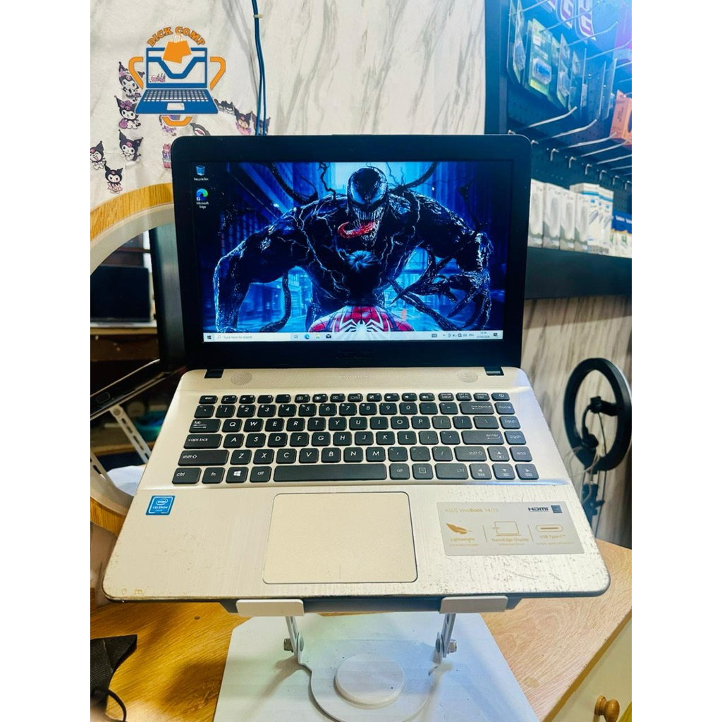 Asus x441ma. N4020. ram 4/256gb ssd. normal