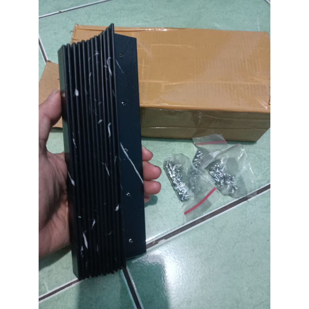 Rack HDD 3.5 Inch Aluminium Tebal + Baut Lengkap