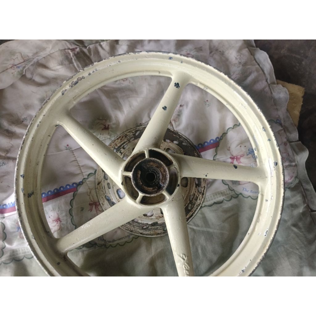 VELK DEPAN BELAKANG CW ORIGINAL SUZUKI