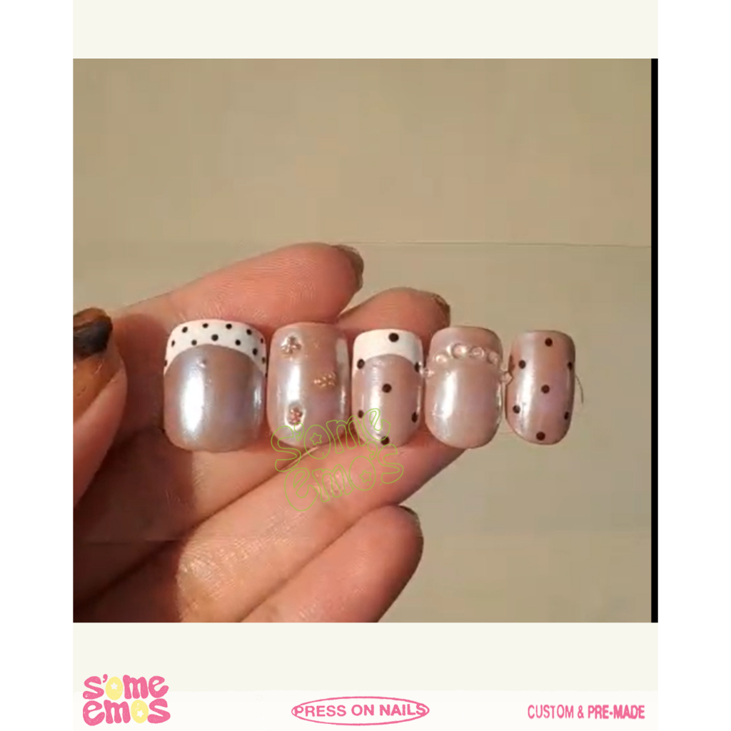 Press on nails | Kuku Palsu Coklat Susu | Fake Nails | Daily Polkadot Glazed handmade Some_emoS