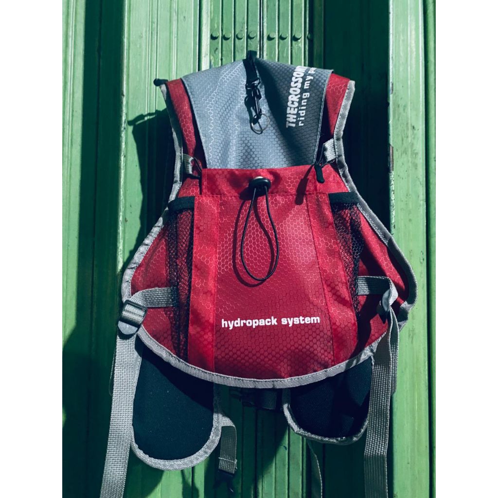 tas untuk mendaki gunung