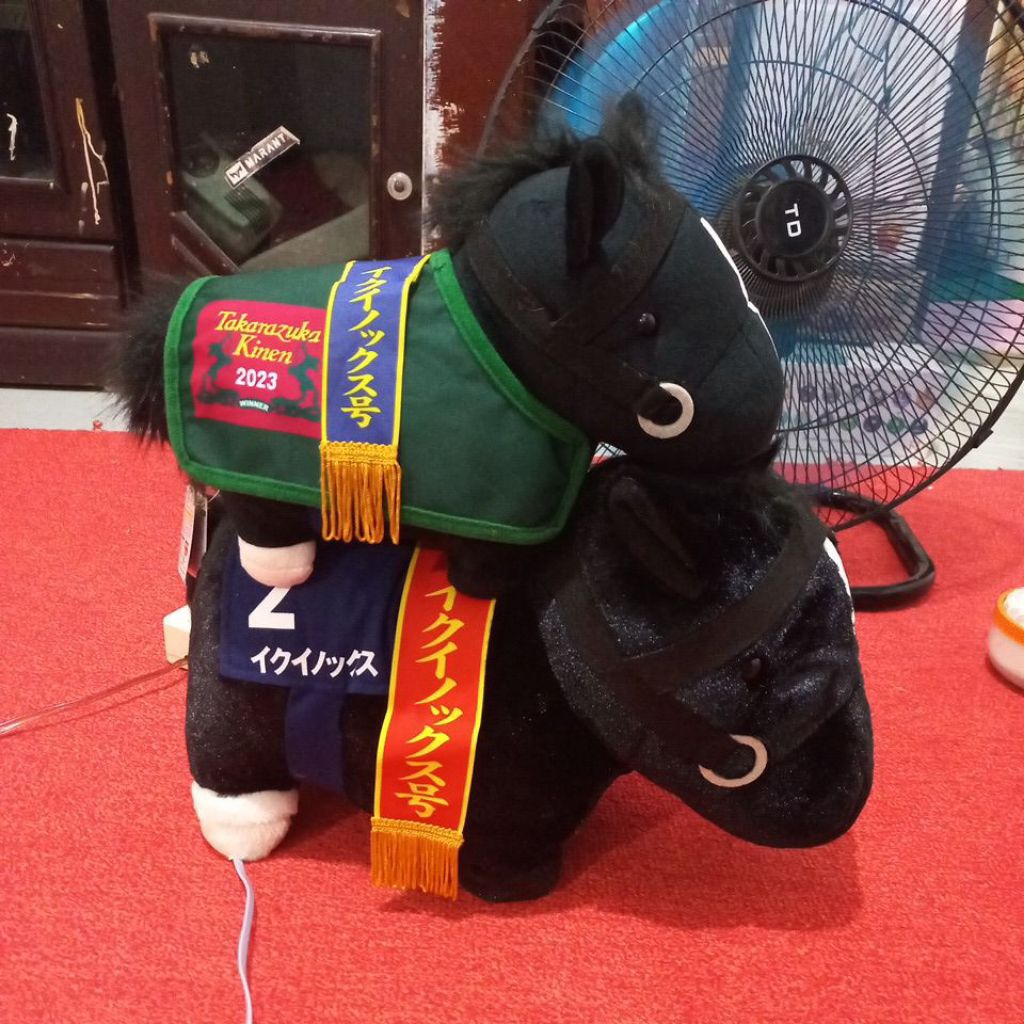 thoroughbred collection equinox anak kitasan black uma musume horse plush