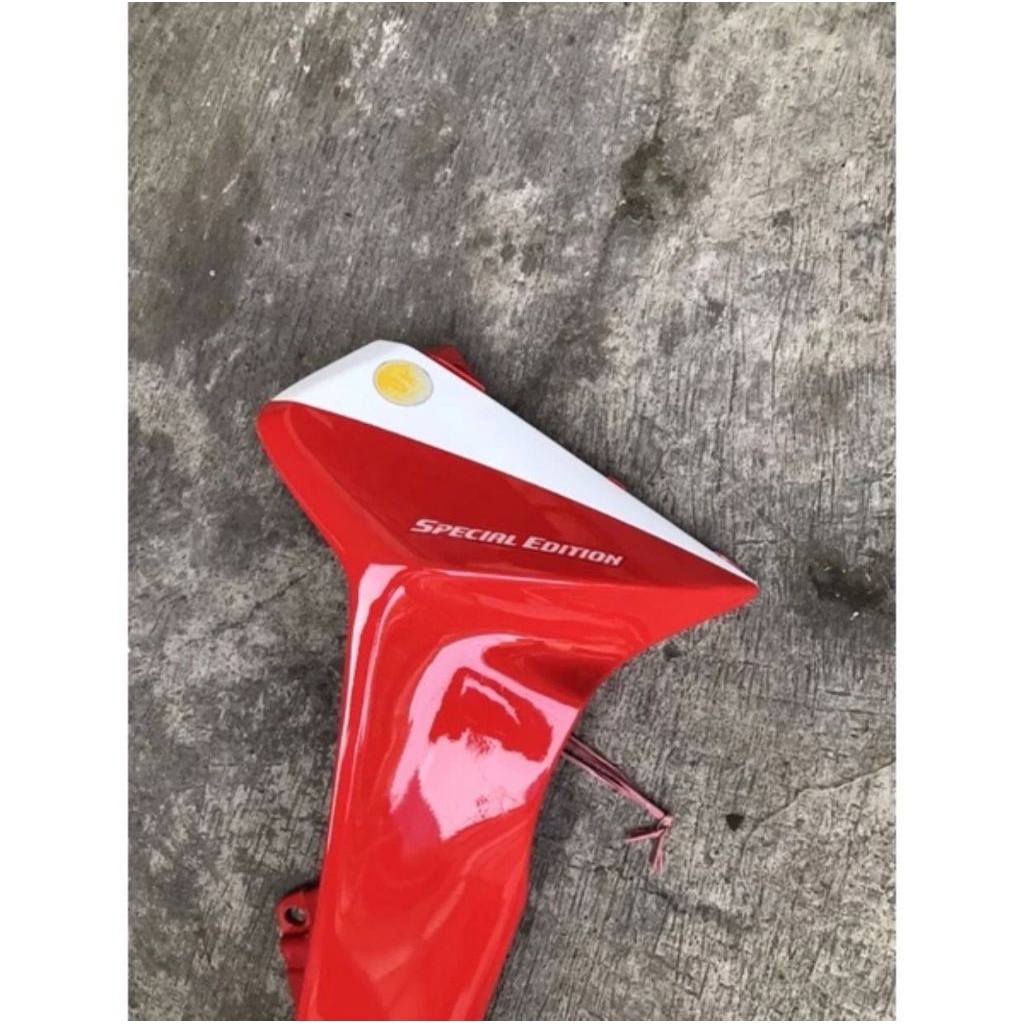 sayap luar yamaha f1zr marlboro original