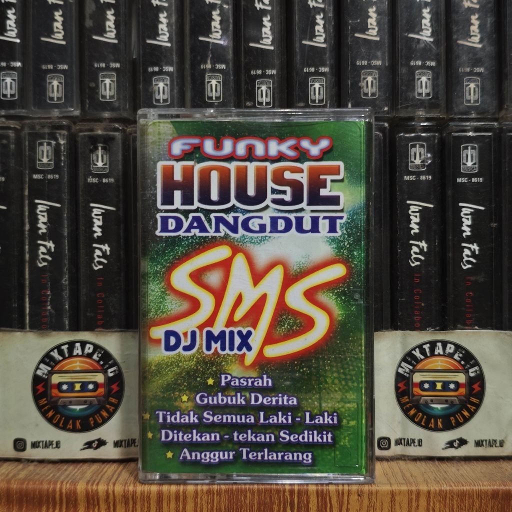 Kaset - Funky House Dangdut SMS DJ Mix - Radio Tape - Kaset Pita - Radio - Pemutar Kaset - Retro - C
