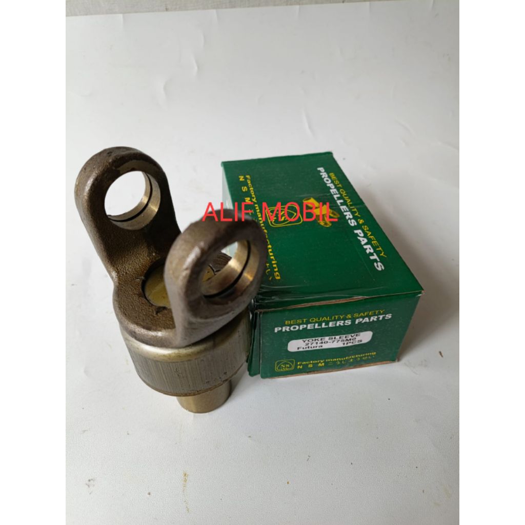 Sleeve yoke sok kopel mobil suzuki futura karburator 27140-775MO