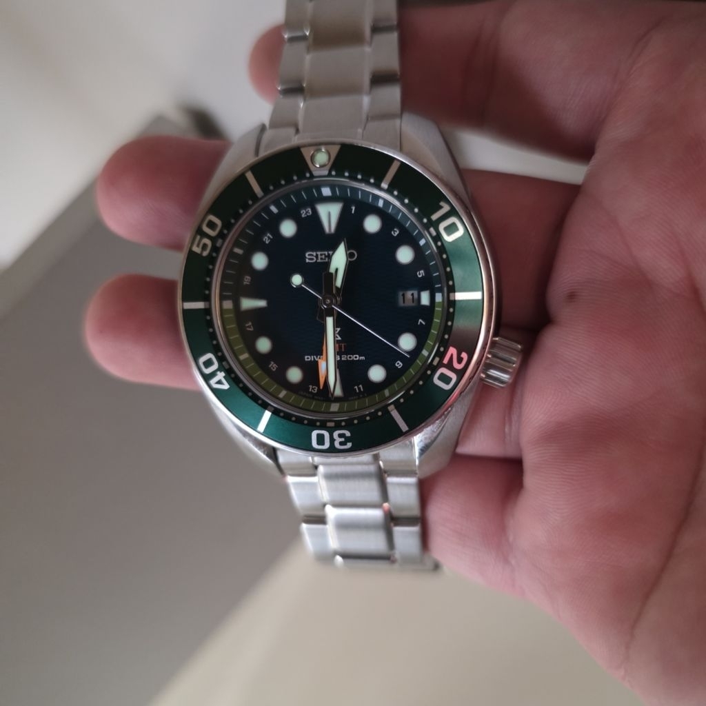 Seiko Prospex Sumo GMT Solar Hulk Green Hijau SFK003J1 traveling true GMT mulus