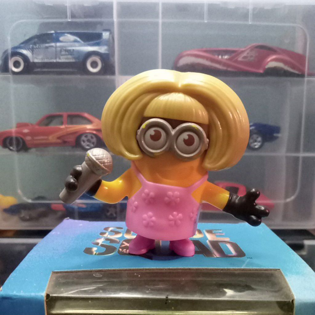 FIGURE SINGER MOM MINION HAPPY MEAL MCD