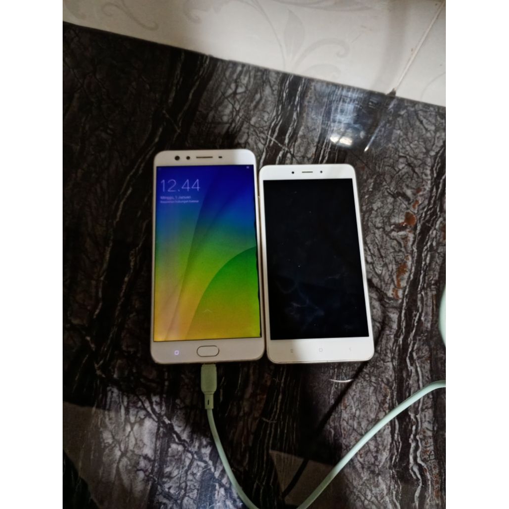oppo f3+ redmi note 4x minus