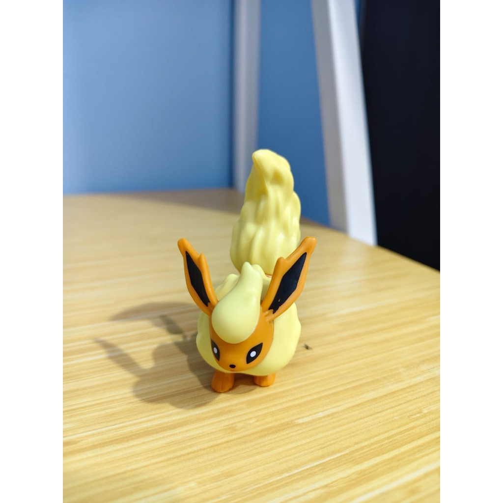 POKEMON FLAREON