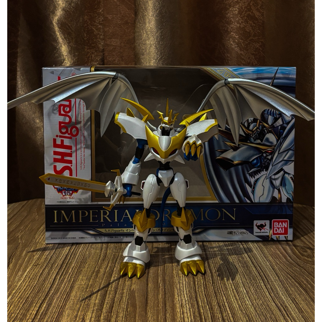 SHF IMPERIALDRAMON PALADIN MODE