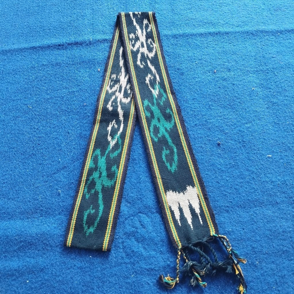 Ikat Kepala Tenun Etnik dayak kalimantan | syal ikat kepala motif etnik dayak
