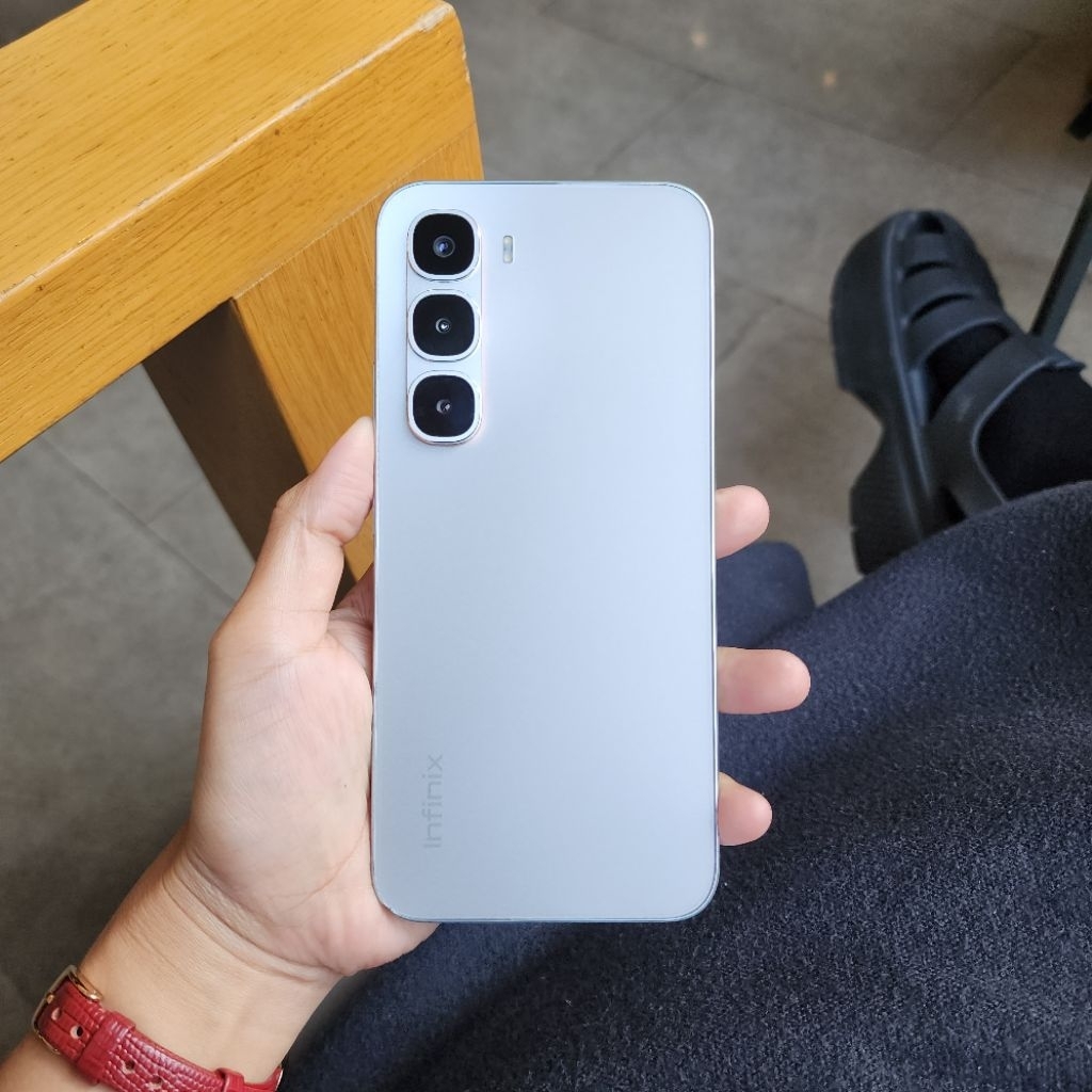 INFINIX HOT 60 PRO 8/256 HP Second Murah