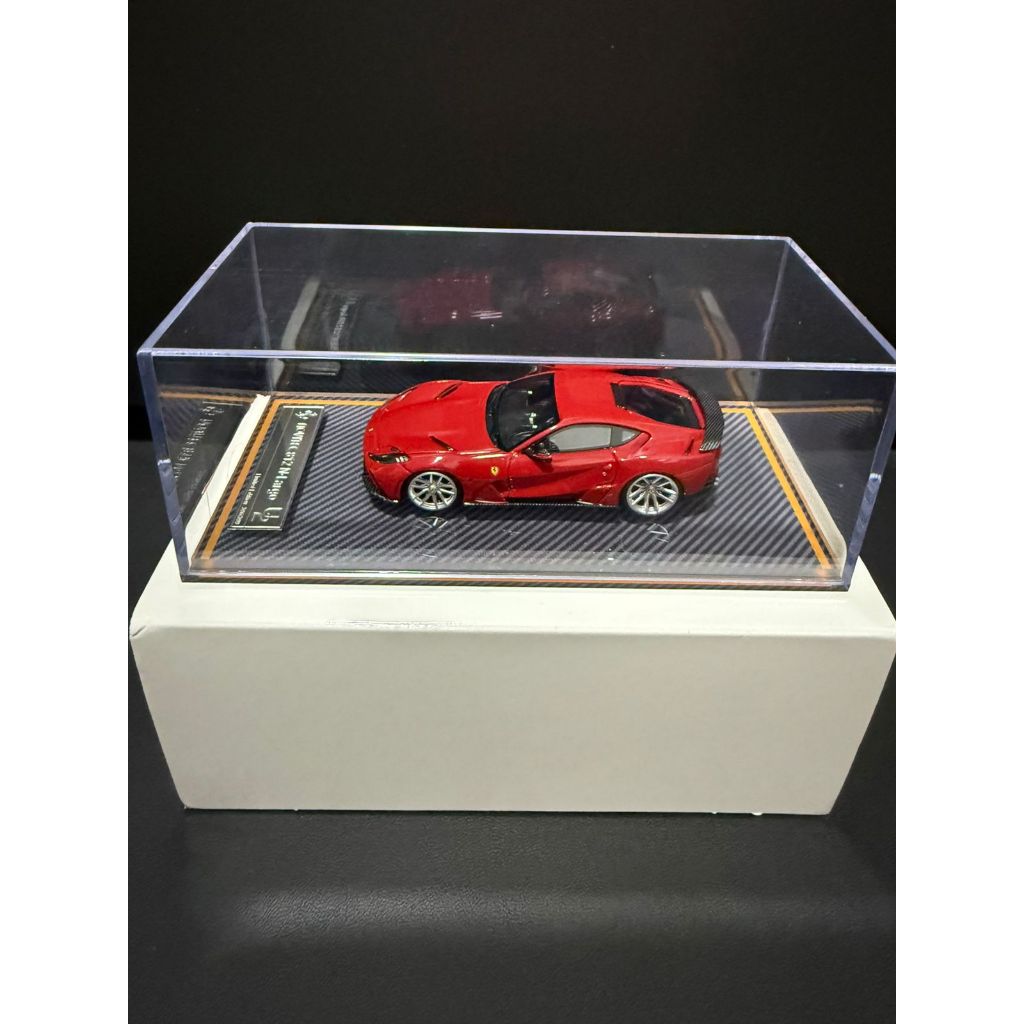 1/64 U2 Ferrari 812 Superfast N-Largo Red