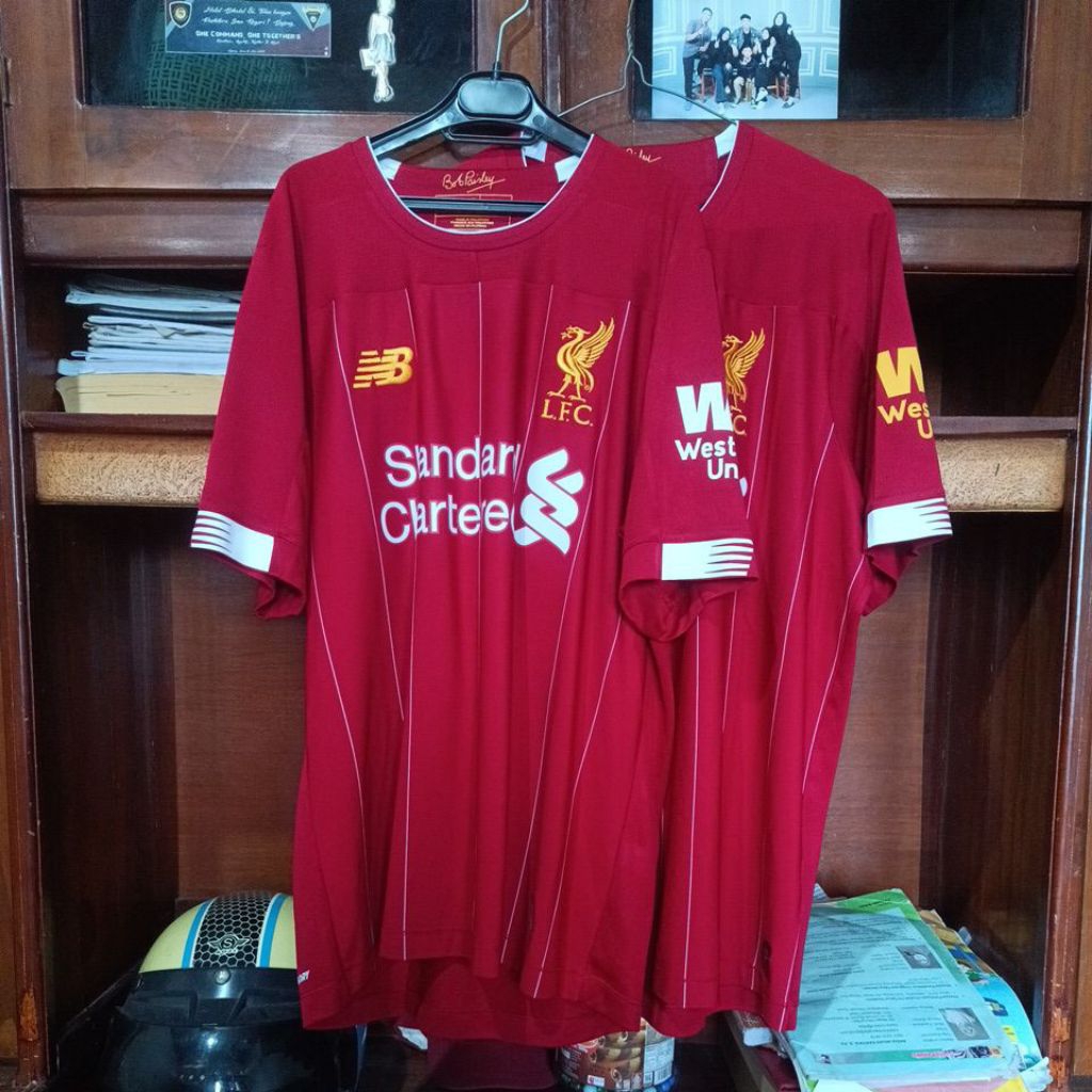 [Sepaket] Jersey Liverpool Home 2019/2020 Original